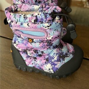 Bogs Kids Purple Blue Pink Patterned Rain & Snow Boots